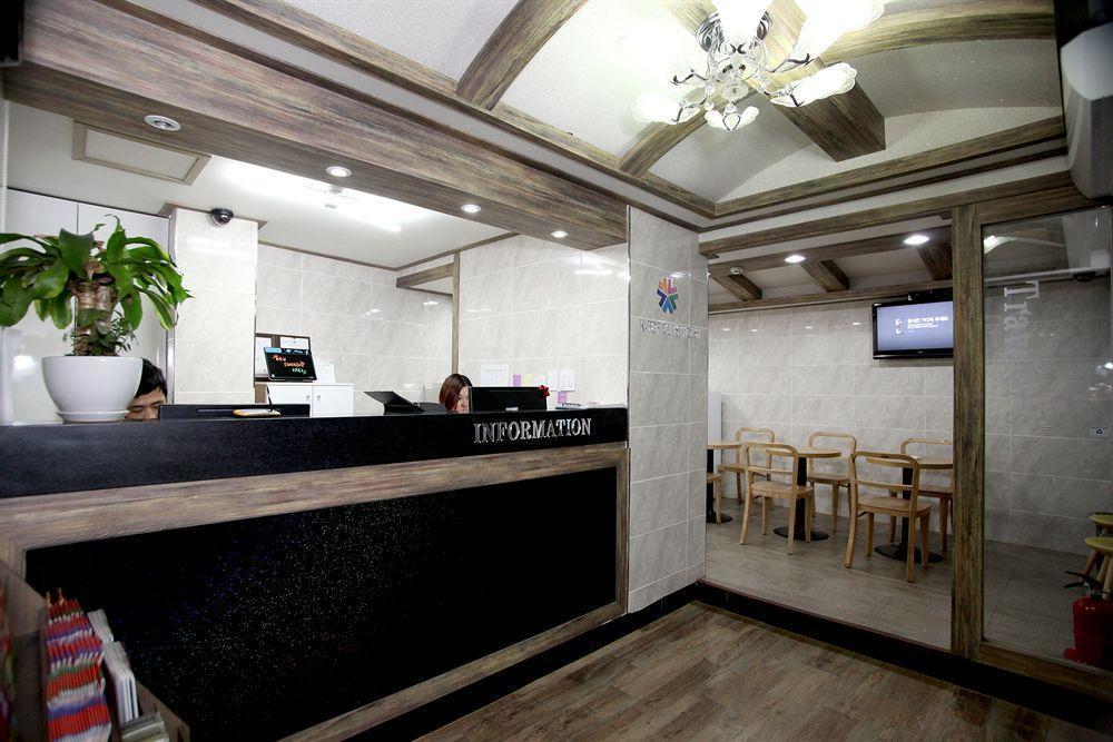 K-Pop Guesthouse Seoul Station ภายนอก รูปภาพ